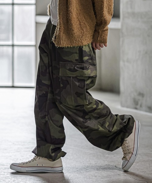 CAMBIO(カンビオ)の「mp15335- Urban Camo Wide Cargo Pants カーゴパンツ(AI-262-07)(カーゴパンツ・メンズ・ブラウン/カーキ/グリーン・S/M/L)」の5枚目の写真
