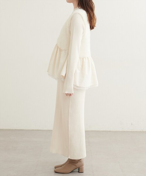 natural couture(ナチュラルクチュール)の「異素材ペプラムベスト×ニットワンピース(ワンピース・レディース・ブラウン/オフホワイト/モカ/ブラック・MEDIUM/LARGE)」の15枚目の写真