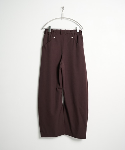 CONZ（コンズ）の「curve leg trousers GABA（スラックス・メンズ・ダークブラウン/ダークグレー/ブラック・1/4/3/2）」の9枚目の写真