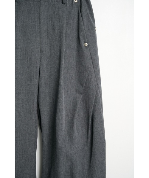 CONZ（コンズ）の「curve leg trousers GABA（スラックス・メンズ・ダークブラウン/ダークグレー/ブラック・1/4/3/2）」の11枚目の写真