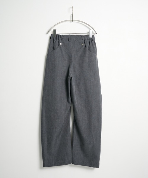 CONZ（コンズ）の「curve leg trousers GABA（スラックス・メンズ・ダークブラウン/ダークグレー/ブラック・1/4/3/2）」の8枚目の写真