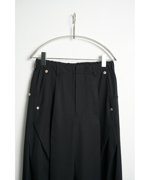 CONZ（コンズ）の「curve leg trousers GABA（スラックス・メンズ・ダークブラウン/ダークグレー/ブラック・1/4/3/2）」の13枚目の写真
