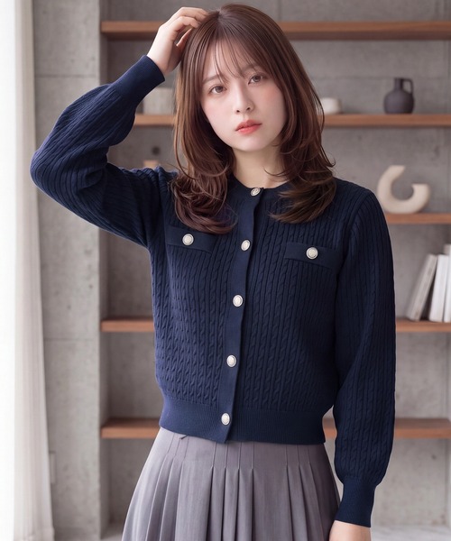 TRUDEA(トルディア)の「スポンディッシュケーブルカーディガン(カーディガン/ボレロ・レディース・ネイビー/ブラウン/ワイン・MEDIUM)」の2枚目の写真