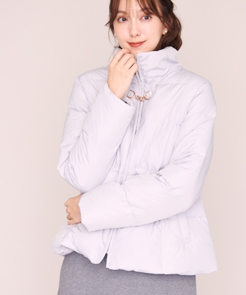 MISCH MASCH(ミッシュマッシュ)の「2026秋冬新作 ビット付きファー襟ミドルダウン(その他アウター・レディース・ブルー/アイボリー/ブラック・S/M)」の17枚目の写真