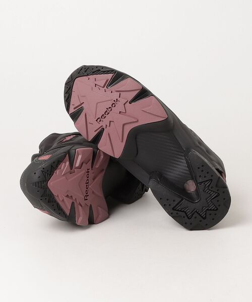 Reebok（リーボック）の「Reebok/リーボック INSTAPUMP FURY 94（スニーカー・レディース・ブラック・23cm/24cm/26.5cm/27.5cm）」の3枚目の写真