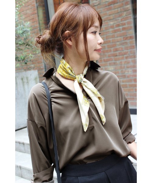 FIGARO Paris（フィガロパリ）の「ドルマンスリーブエフォートレスシャツ◆（シャツ/ブラウス・レディース・ブラック/カーキ/ホワイト・36/38）」の3枚目の写真