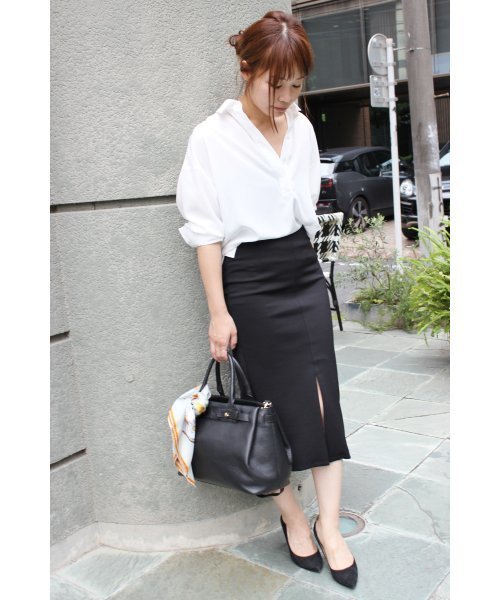 FIGARO Paris（フィガロパリ）の「ドルマンスリーブエフォートレスシャツ◆（シャツ/ブラウス・レディース・ブラック/カーキ/ホワイト・36/38）」の10枚目の写真