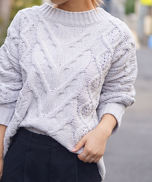 laboratory work（ラボラトリーワーク）の「モールヤーンケーブルニットプルオーバー（ニット/セーター・レディース・ライトグレー/オフホワイト/ブラック/グリーン/キャメル・MEDIUM）」の22枚目の写真