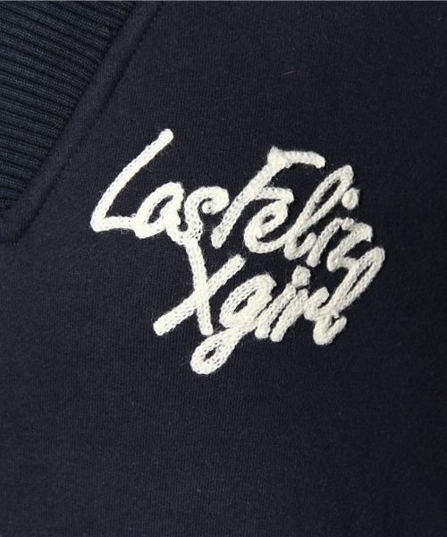 X-girl（エックスガール）の「PULL-OVER SWEAT TOP（スウェット・レディース・アッシュグレー/レッド/ネイビー・1/2）」の7枚目の写真