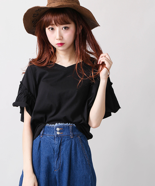 WEGO（ウィゴー）の「WEGO/2WAYドルマンフリルカットソー（Tシャツ/カットソー・レディース・ホワイト/ブラック/ネイビー/ライトパープル/ダークオレンジ/カーキ・MEDIUM/LARGE）」の3枚目の写真