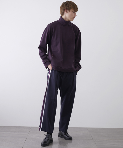 STUDIOUS（ステュディオス）の「【STUDIOUS】ブライトウールポンチタートルネック（スウェット・メンズ・ベージュ/パープル/ブラック・2/3/1）」の18枚目の写真