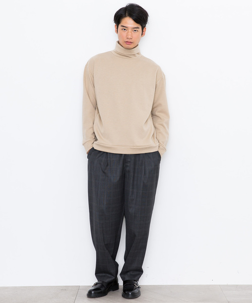 STUDIOUS（ステュディオス）の「【STUDIOUS】ブライトウールポンチタートルネック（スウェット・メンズ・ベージュ/パープル/ブラック・2/3/1）」の13枚目の写真