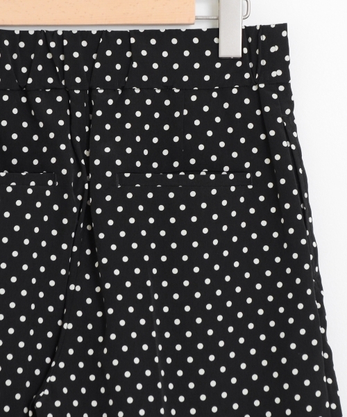 le.coeur blanc(ルクールブラン)の「デシンドットプリントワイドパンツ(その他パンツ・レディース・レッド系その他3/ブラック系その他・MEDIUM)」の5枚目の写真