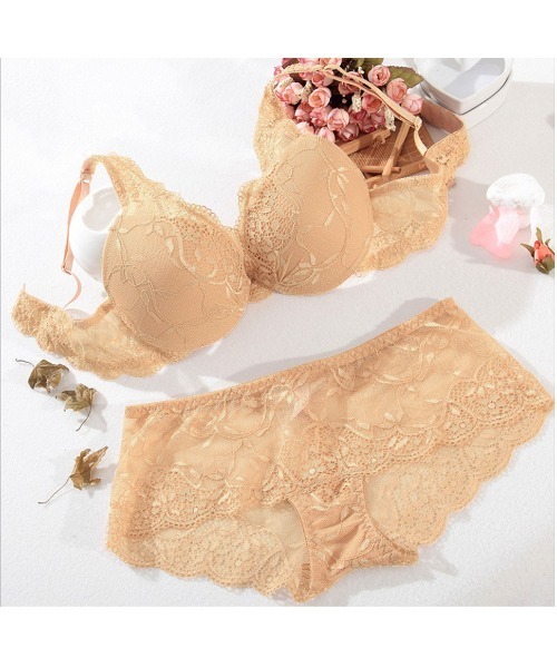 classicalelf（クラシカルエルフ）の「総レース使いのブラ＆ショーツワイヤー入り下着（ブラ&ショーツ・レディース・ベージュ/レッド/ホワイト/ブラック/ワインレッド/ブルー・A70/A75/B70/C75/B85/C70/B75/C85/C80/B80/A80/D80/D75/D70/D85）」の4枚目の写真