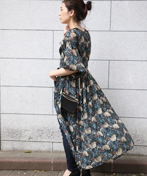 laboratory work（ラボラトリーワーク）の「３ＷＡＹジャガードプリントワンピース（ワンピース・レディース・ネイビー/ボルドー・MEDIUM）」の3枚目の写真