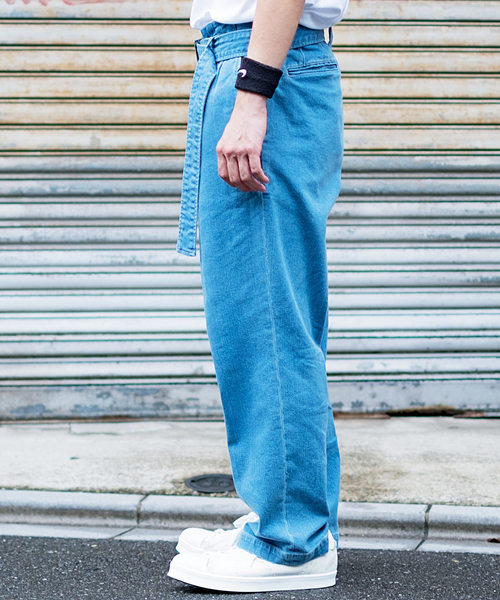 FUGA（フーガ）の「ベルト付きワイドデニムスラックスパンツ（デニムパンツ・メンズ・ライトブルー/インディゴブルー/ブラック・M/L）」の7枚目の写真