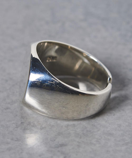 UNITED ARROWS（ユナイテッドアローズ）の「UWSC オーバル リング ②◆（リング・レディース・シルバー・FREE）」の8枚目の写真