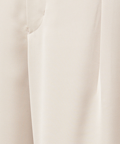 qualite（カリテ）の「タスランサテンジャケット（テーラードジャケット・レディース・グレイッシュベージュ/ダークネイビー/ピンクベージュ・34/36/38/40）」の14枚目の写真