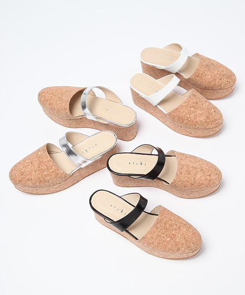 ARCHI（アーキ）の「AVE WEDGE SANDAL（サンダル・レディース・ホワイト/ブラック/シルバー・38/36/37）」の12枚目の写真