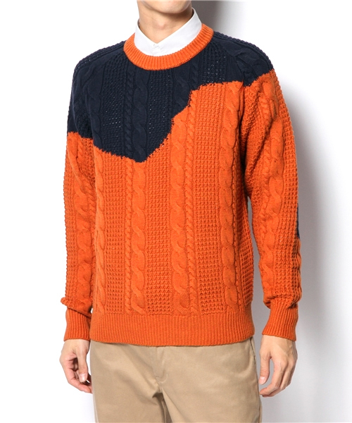R.NEWBOLD(アールニューボールド)の「2TONE 5G CABLE KNIT/235405(ニット/セーター・メンズ・グレー/ネイビー/オレンジ・SMALL/MEDIUM/LARGE/X-LARGE)」の1枚目の写真