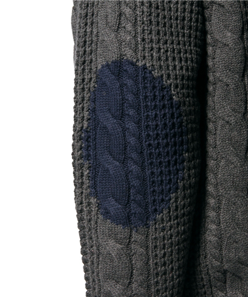 R.NEWBOLD(アールニューボールド)の「2TONE 5G CABLE KNIT/235405(ニット/セーター・メンズ・グレー/ネイビー/オレンジ・SMALL/MEDIUM/LARGE/X-LARGE)」の7枚目の写真