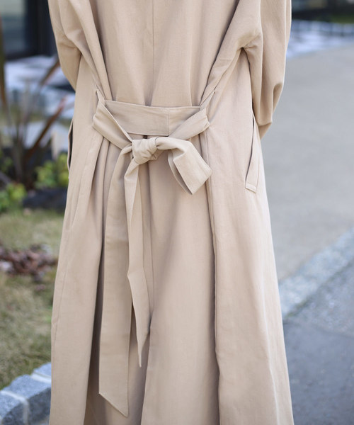 Bab Bou Jeloud(バブブージュルード)の「【WEB限定】◆今すぐ着れる◆キャンディスリーブビッグシルエットトレンチコート(トレンチコート・レディース・ベージュ/ネイビー・38)」の13枚目の写真
