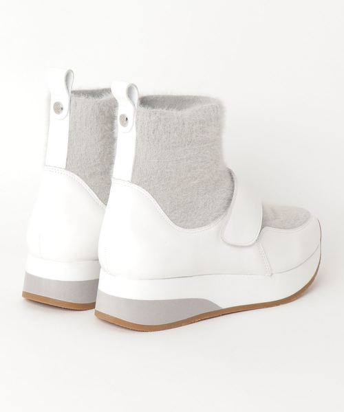 ANYO(エーエヌワイオー)の「〈ANYO(エーエヌワイオー)〉厚底ソックススニーカー(スニーカー・レディース・ホワイト/ブラック/ブラウン・22.5cm/23.5cm/24.5cm/23.0cm/24.0cm)」の7枚目の写真