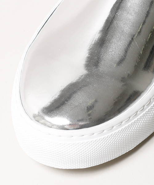 NANO universe（ナノユニバース）の「FABIO RUSCONI/ 別注メタリックスリッポン（スニーカー・メンズ・シルバー/ブロンズ・42/43/41/40）」の5枚目の写真