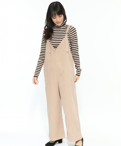 LAKOLE（ラコレ）の「11Wコーデュロイサロペット / LAKOLE（サロペット/オーバーオール・レディース・ベージュ/ブラウン/アイボリー/チャコール・SMALL/MEDIUM）」の3枚目の写真