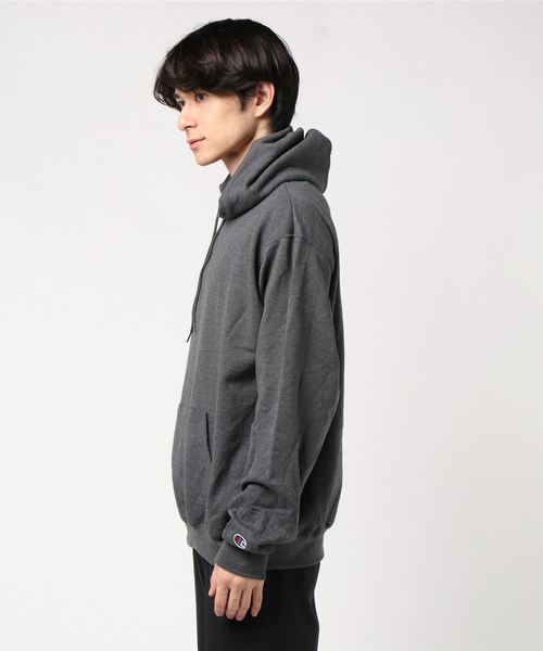Champion（チャンピオン）の「Champion/チャンピオン　　オーバーサイズスウェットパーカー（パーカー・メンズ・ブラック/グレー/チャコールグレー/ライトグレー/ロイヤルブルー/レッド系その他/マルーン/ダークグリーン/ネイビー・MEDIUM/LARGE/X-LARGE/XX-LARGE/SMALL）」の10枚目の写真