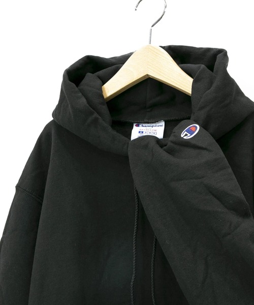 Champion（チャンピオン）の「Champion/チャンピオン　　オーバーサイズスウェットパーカー（パーカー・メンズ・ブラック/グレー/チャコールグレー/ライトグレー/ロイヤルブルー/レッド系その他/マルーン/ダークグリーン/ネイビー・MEDIUM/LARGE/X-LARGE/XX-LARGE/SMALL）」の17枚目の写真