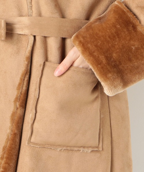 archives(アルシーヴ)の「ショールカラームートン(ムートンコート・レディース・ブラウン/アイボリー/ベージュ・MEDIUM)」の12枚目の写真