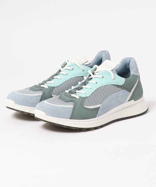 pointed toe rain boots