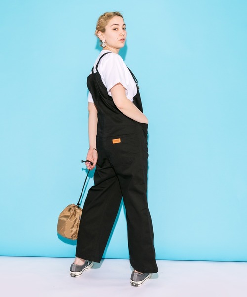 UNIVERSAL OVERALL（ユニバーサルオーバーオール）の「UNIVERSAL OVERALL/ユニバーサルオーバーオール BASIC OVERALL　オーバーオール/サロペット（サロペット/オーバーオール・レディース・ブラック/ベージュ/ネイビー/モカ・FREE）」の7枚目の写真