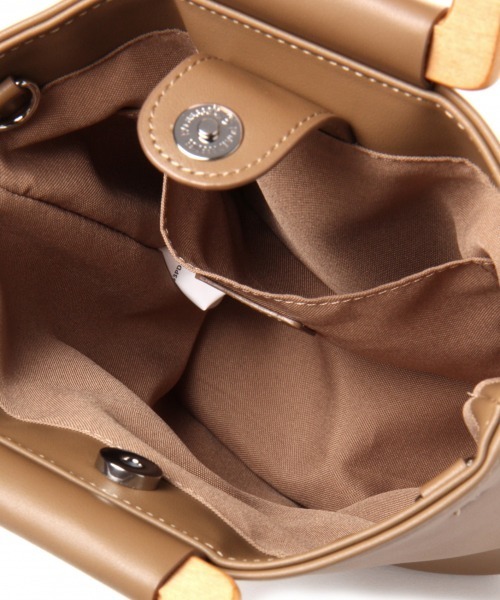 GLOBAL WORK（グローバルワーク）の「PUバケツ雑材BAG/869556（ハンドバッグ・レディース・ブラック/ブラウン・FREE）」の21枚目の写真