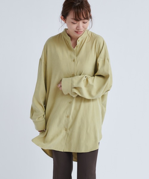 DouDou(ドゥドゥ)の「バックタックボリュームシャツ(シャツ/ブラウス・レディース・グレイッシュベージュ/グリーン系その他・FREE)」の3枚目の写真