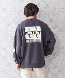 【PLAY BOY/プレイボーイ】プリントクルートレーナー 定番のラビットヘッドとガールズフォトを落とし込んだデザイン