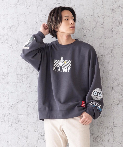 PLAYBOY(プレイボーイ)の「【PLAY BOY/プレイボーイ】プリントクルートレーナー 定番のラビットヘッドとガールズフォトを落とし込んだデザイン(スウェット・メンズ・ホワイト/ブラック/ホワイト系その他/ブラック系その他・MEDIUM/LARGE)」の12枚目の写真