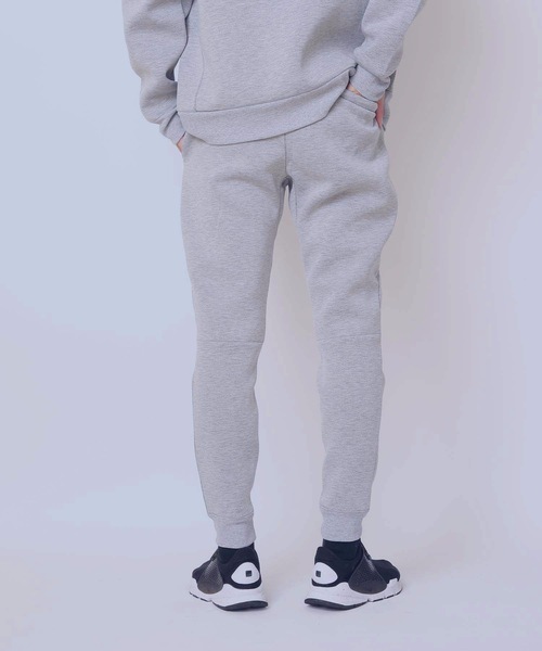 Champion（チャンピオン）の「【CHAMPION/チャンピオン】ＷＲＡＰＡＩＲ切替パンツ　Ｃ３－ＳＳ２１２　通気性・ストレッチ性・保温性に優れた三層構造素材（スウェットパンツ・メンズ・ブラック/ネイビー/グレー・MEDIUM/LARGE/X-LARGE）」の17枚目の写真