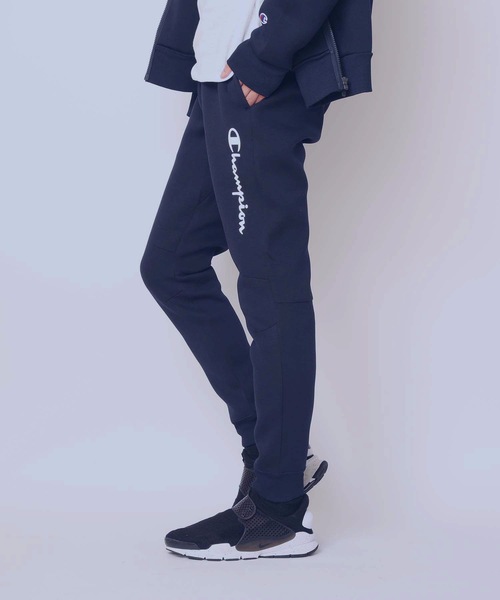 Champion（チャンピオン）の「【CHAMPION/チャンピオン】ＷＲＡＰＡＩＲ切替パンツ　Ｃ３－ＳＳ２１２　通気性・ストレッチ性・保温性に優れた三層構造素材（スウェットパンツ・メンズ・ブラック/ネイビー/グレー・MEDIUM/LARGE/X-LARGE）」の19枚目の写真