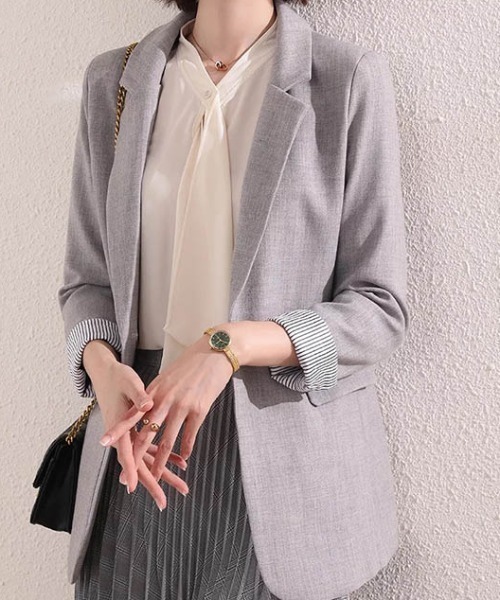 Ritzy(リッツィー)の「イージーケアライトジャケット(テーラードジャケット・レディース・グレー/ブラック/ベージュ・L/S/M)」の1枚目の写真