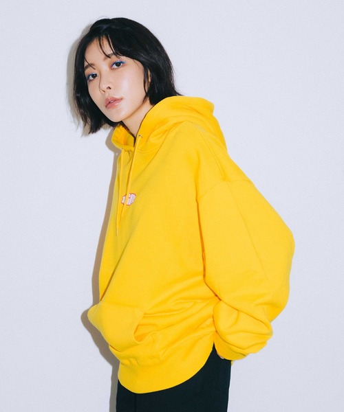 X-girl（エックスガール）の「DAISY SWEAT HOODIE（パーカー