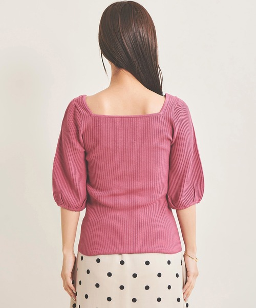 The Virgnia(ザ ヴァージニア)の「スクエアネックボリュームスリーブリブニット(ニット/セーター・レディース・ブラック/オフホワイト/ピンク/ネイビー×ホワイト・FREE)」の11枚目の写真