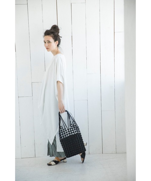 OSMOSIS（オズモーシス）の「ランダムワッシャースリットパンツ（その他パンツ・レディース・ベージュ/ピンク/グリーン/ブラック/アイボリー・ONE SIZE）」の8枚目の写真