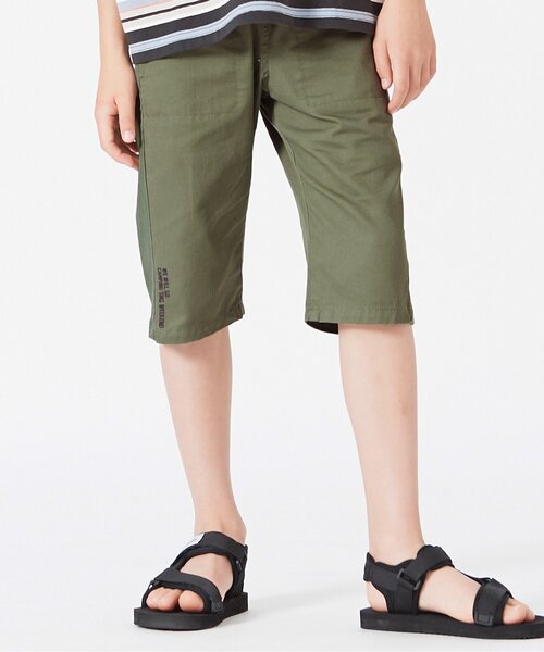 BREEZE（ブリーズ）の「サイド切替ハーフパンツ 6分丈（その他パンツ・キッズ・レッド/カーキ/サックスブルー/イエロー/チャコール・130/140/150/90/100/120/110）」の3枚目の写真