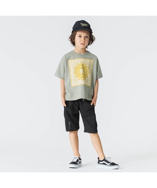 BREEZE（ブリーズ）の「サイド切替ハーフパンツ 6分丈（その他パンツ・キッズ・レッド/カーキ/サックスブルー/イエロー/チャコール・130/140/150/90/100/120/110）」の18枚目の写真