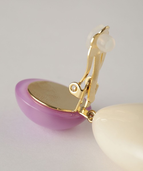 NANO universe（ナノユニバース）の「Francine Bramli Paris/しずく型イヤリング2（イヤリング・レディース・レッド系その他2/アイボリー/アンティークゴールド・FREE）」の10枚目の写真