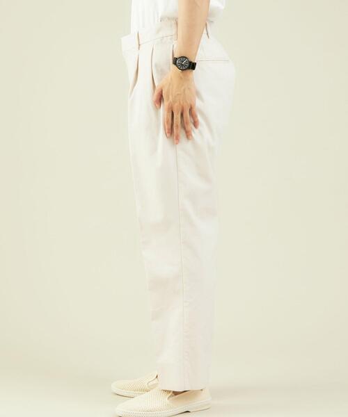 green label relaxing（グリーンレーベルリラクシング）の「OLT SC ロイヤルオックス ワイド 2プリーツ テーパード パンツ（チノパンツ・メンズ・オリーブ/マスタード/オフホワイト/ブラック・MEDIUM/SMALL/LARGE/X-LARGE）」の8枚目の写真