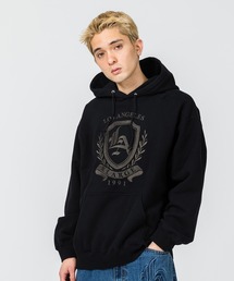 XLARGE | EMBROIDERY CREST PULLOVER HOODED SWEAT(パーカー)