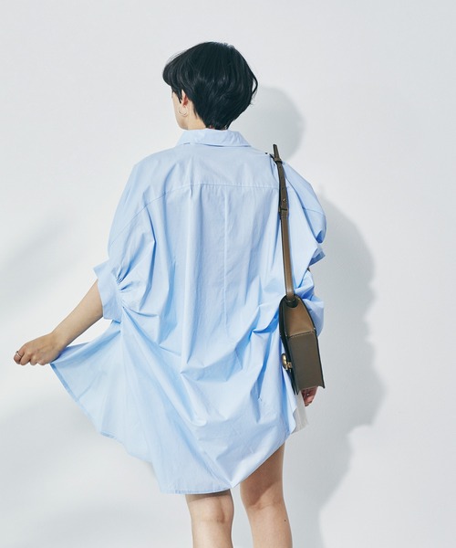 ECRIRE（エクリール）の「袖タックドルマンチュニック（チュニック・レディース・オフホワイト/ブルー/グリーン・フリー）」の10枚目の写真